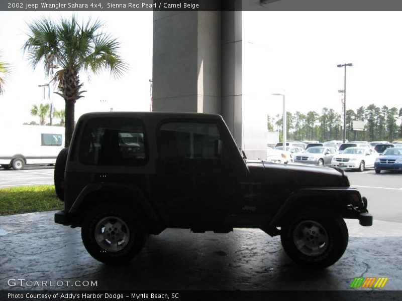 Sienna Red Pearl / Camel Beige 2002 Jeep Wrangler Sahara 4x4