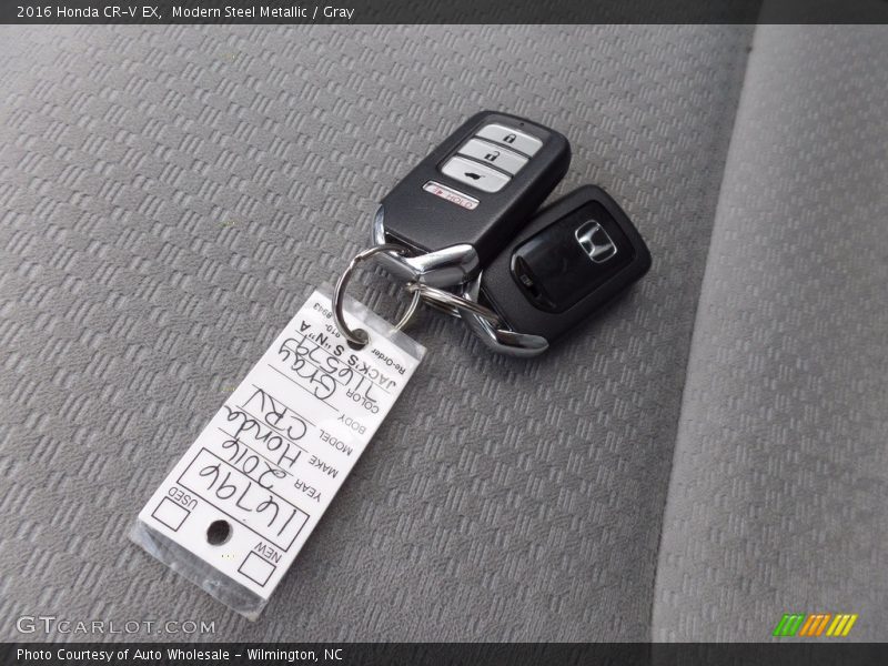 Modern Steel Metallic / Gray 2016 Honda CR-V EX