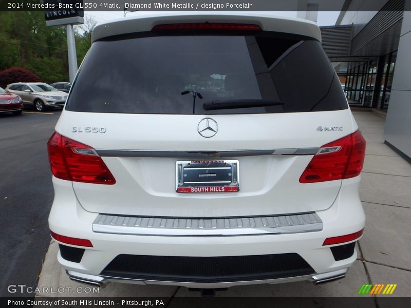 Diamond White Metallic / designo Porcelain 2014 Mercedes-Benz GL 550 4Matic