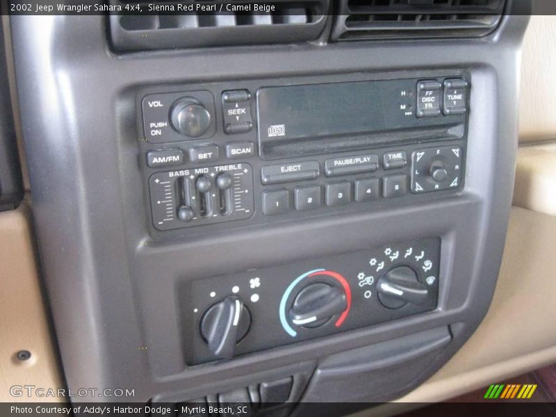 Sienna Red Pearl / Camel Beige 2002 Jeep Wrangler Sahara 4x4