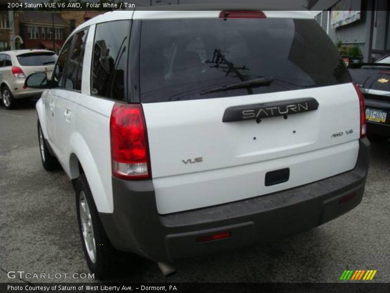 Polar White / Tan 2004 Saturn VUE V6 AWD