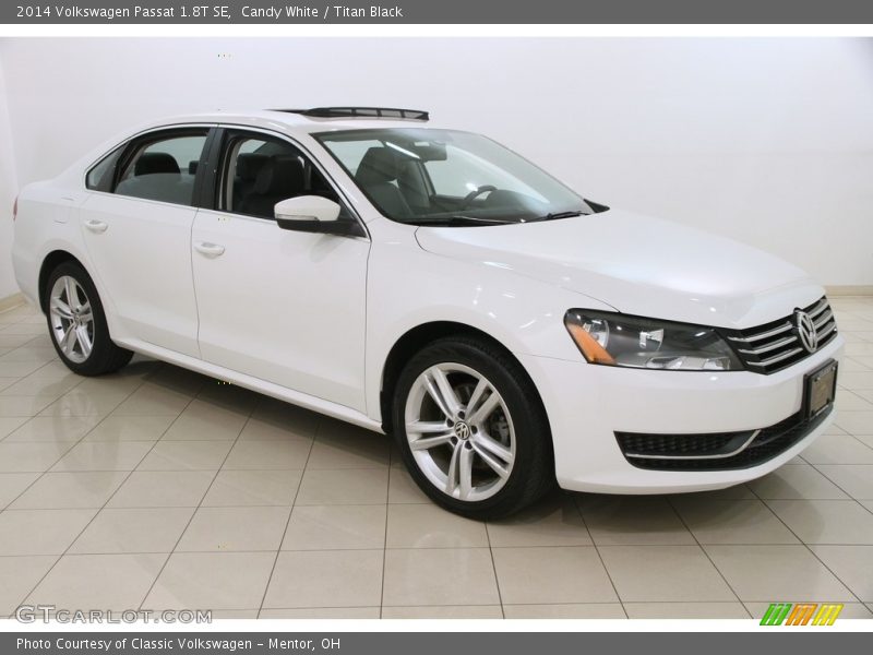 Candy White / Titan Black 2014 Volkswagen Passat 1.8T SE
