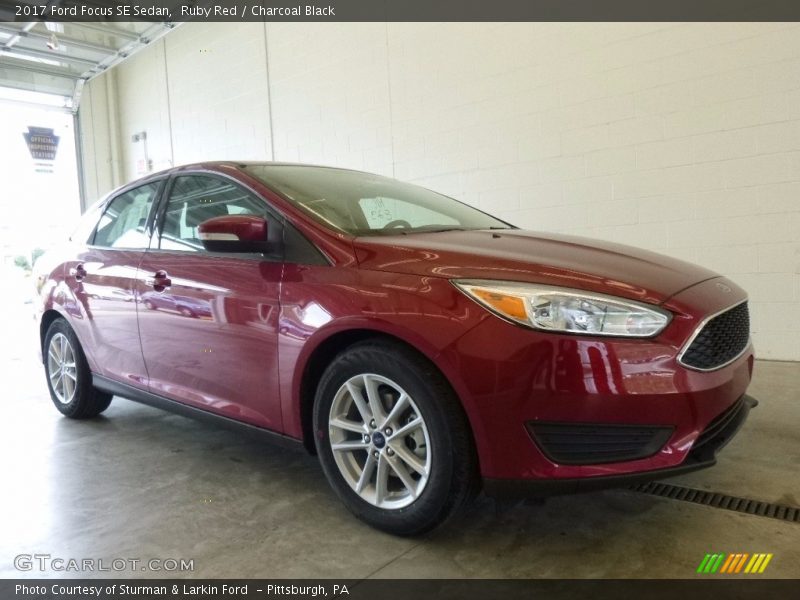 Ruby Red / Charcoal Black 2017 Ford Focus SE Sedan