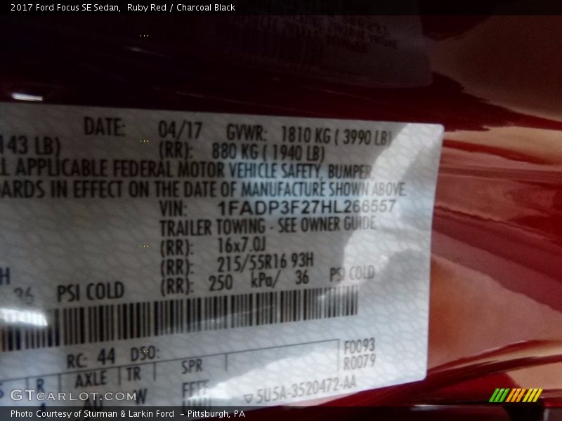 Ruby Red / Charcoal Black 2017 Ford Focus SE Sedan
