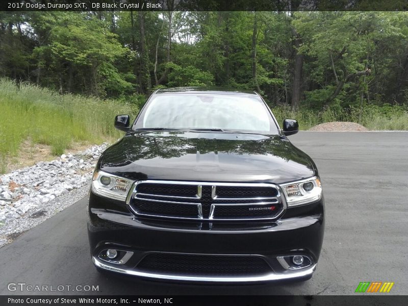 DB Black Crystal / Black 2017 Dodge Durango SXT