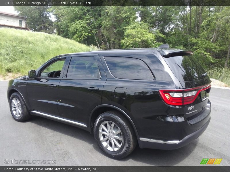 DB Black Crystal / Black 2017 Dodge Durango SXT