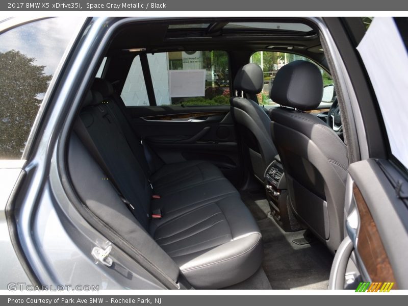 Space Gray Metallic / Black 2017 BMW X5 xDrive35i