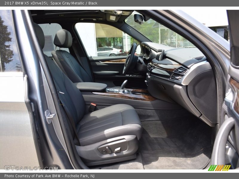Space Gray Metallic / Black 2017 BMW X5 xDrive35i