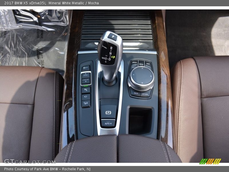  2017 X5 xDrive35i 8 Speed Automatic Shifter