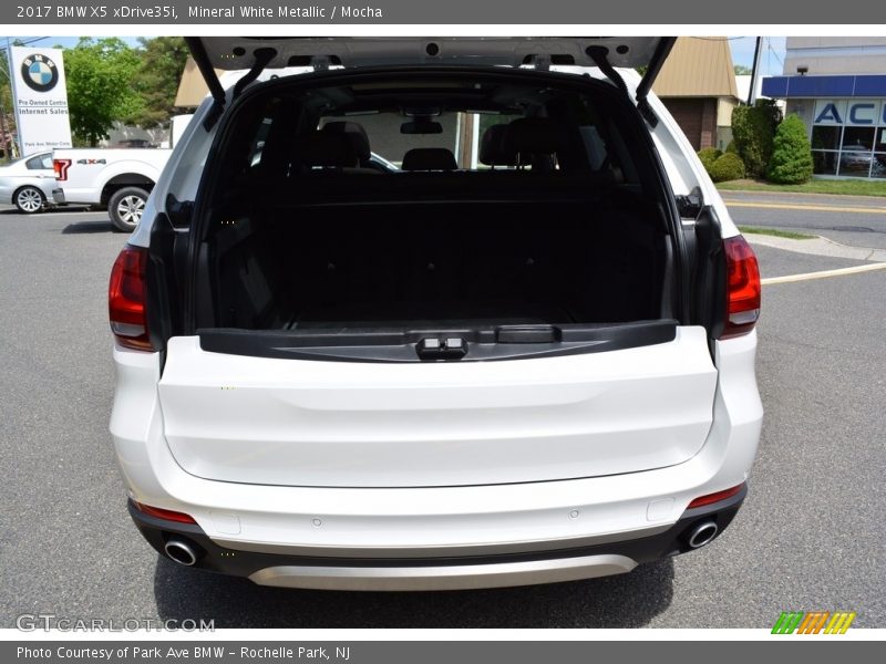 Mineral White Metallic / Mocha 2017 BMW X5 xDrive35i