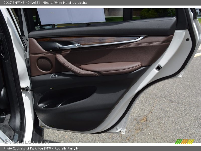 Mineral White Metallic / Mocha 2017 BMW X5 xDrive35i