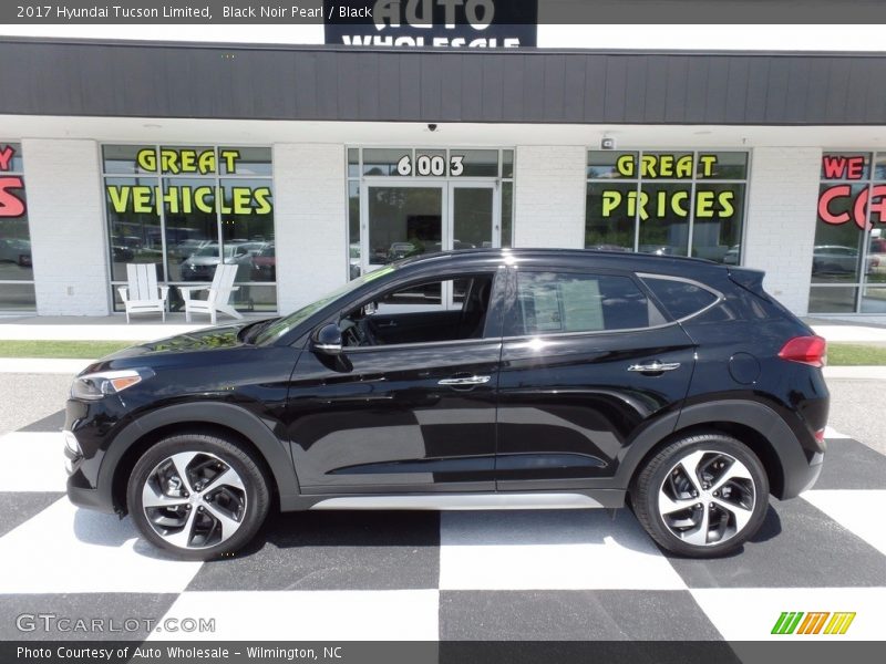 Black Noir Pearl / Black 2017 Hyundai Tucson Limited