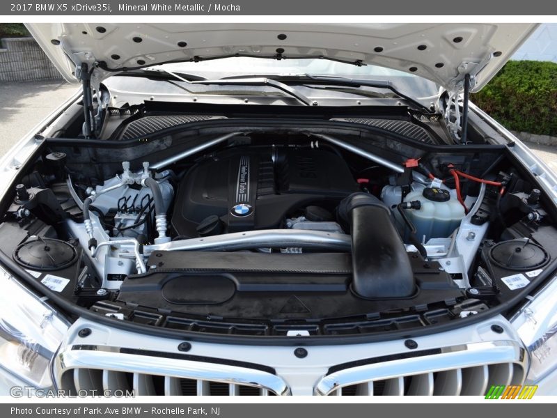  2017 X5 xDrive35i Engine - 3.0 Liter TwinPower Turbocharged DOHC 24-Valve VVT  Inline 6 Cylinder
