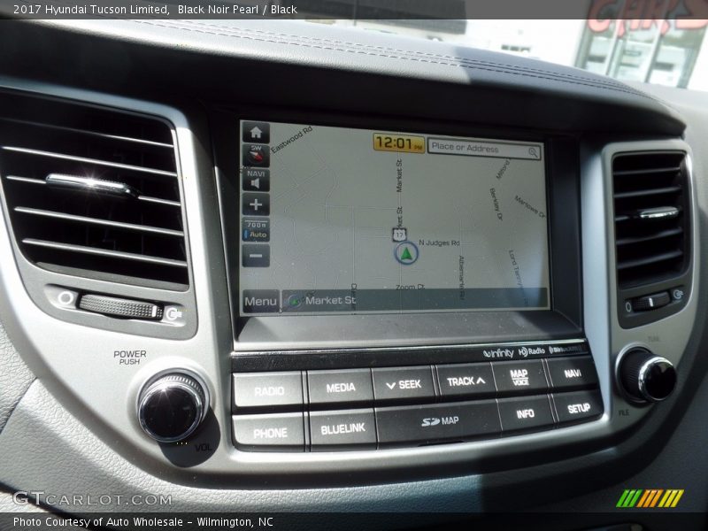 Black Noir Pearl / Black 2017 Hyundai Tucson Limited