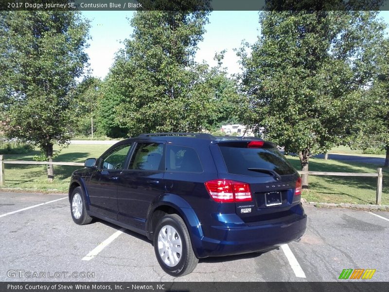 Contusion Blue / Black 2017 Dodge Journey SE