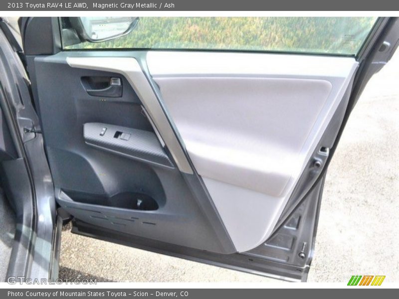 Magnetic Gray Metallic / Ash 2013 Toyota RAV4 LE AWD
