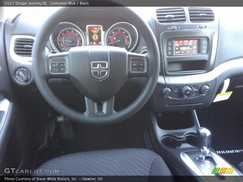 Contusion Blue / Black 2017 Dodge Journey SE