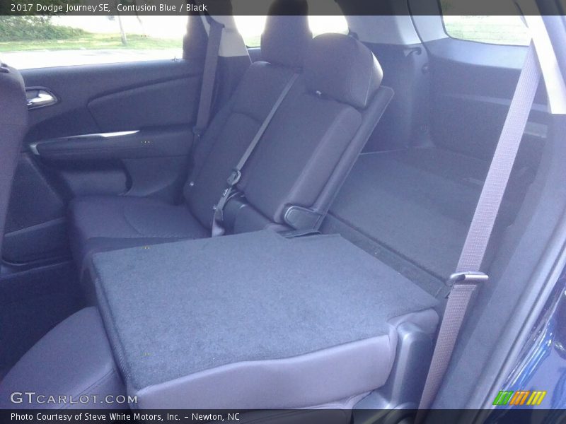 Contusion Blue / Black 2017 Dodge Journey SE