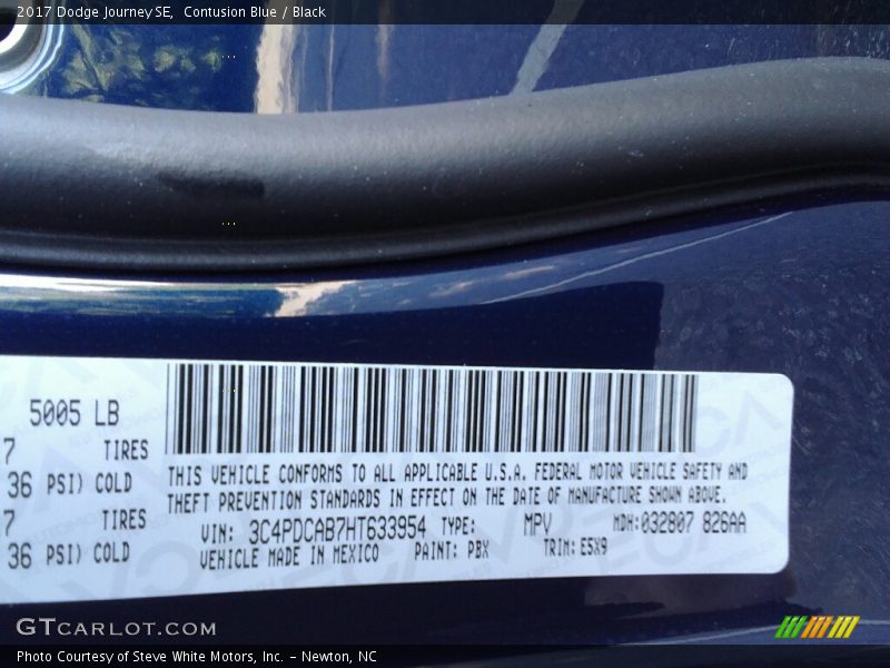Contusion Blue / Black 2017 Dodge Journey SE