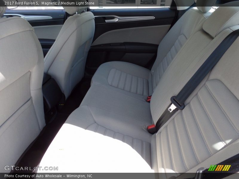 Magnetic / Medium Light Stone 2017 Ford Fusion S