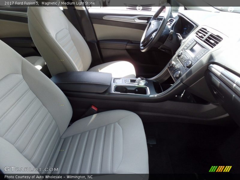 Magnetic / Medium Light Stone 2017 Ford Fusion S