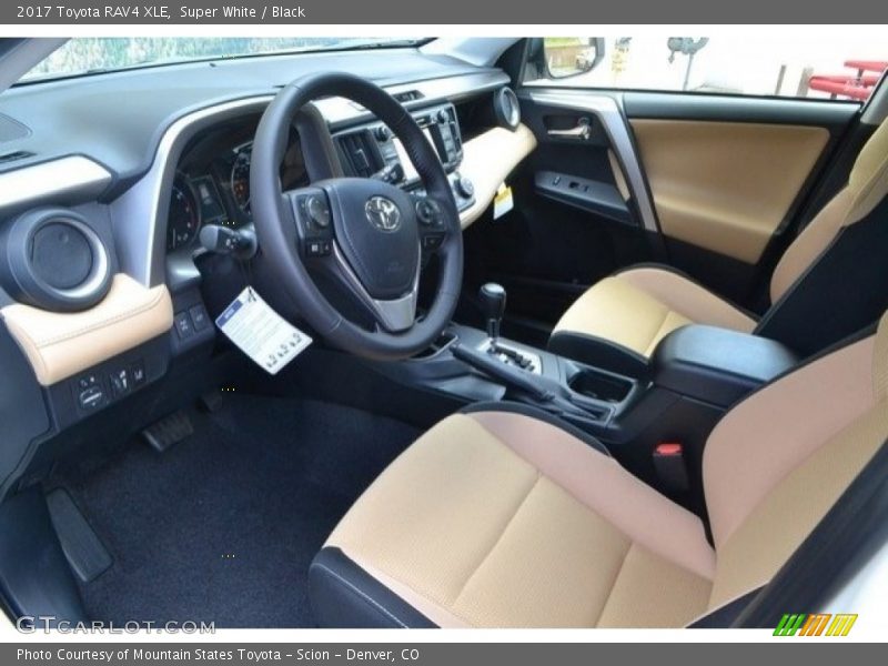 Super White / Black 2017 Toyota RAV4 XLE