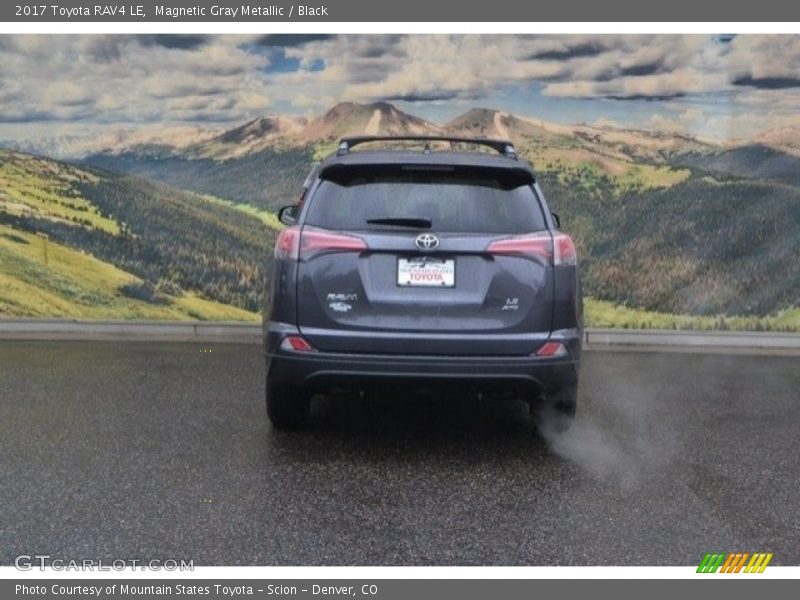 Magnetic Gray Metallic / Black 2017 Toyota RAV4 LE