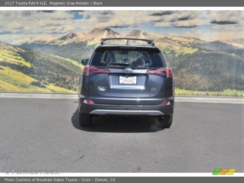 Magnetic Gray Metallic / Black 2017 Toyota RAV4 XLE