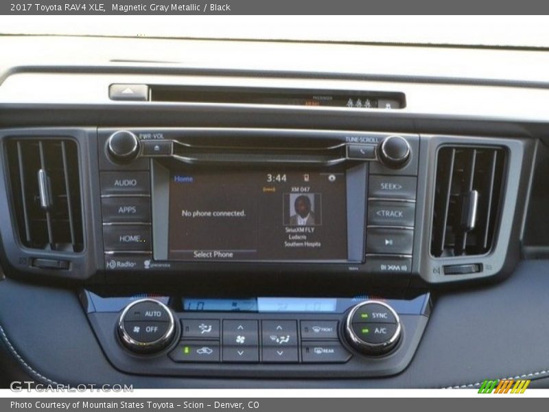 Magnetic Gray Metallic / Black 2017 Toyota RAV4 XLE