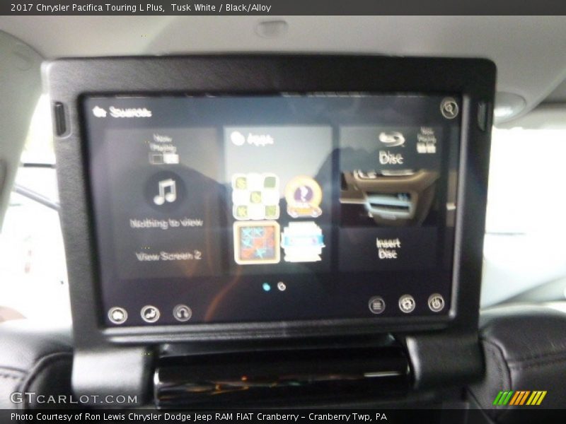 Tusk White / Black/Alloy 2017 Chrysler Pacifica Touring L Plus