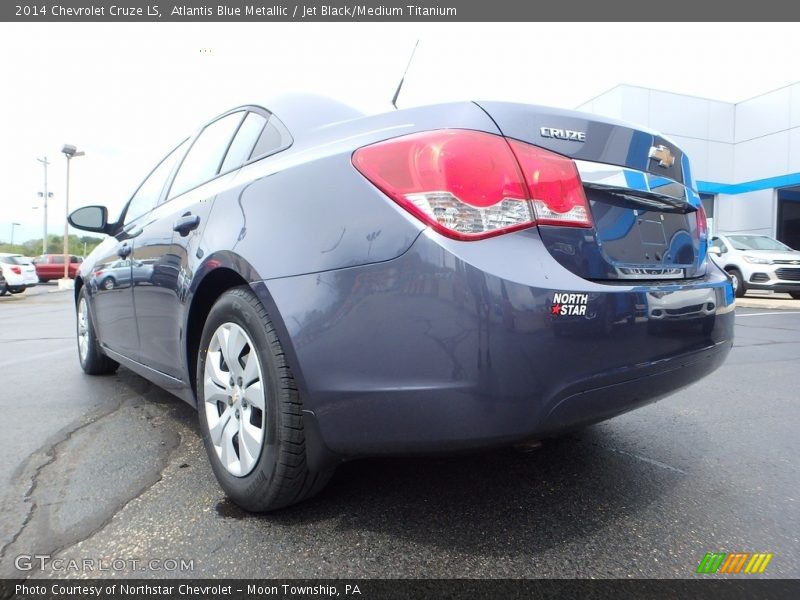 Atlantis Blue Metallic / Jet Black/Medium Titanium 2014 Chevrolet Cruze LS