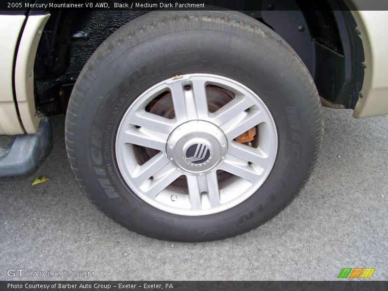 Black / Medium Dark Parchment 2005 Mercury Mountaineer V8 AWD