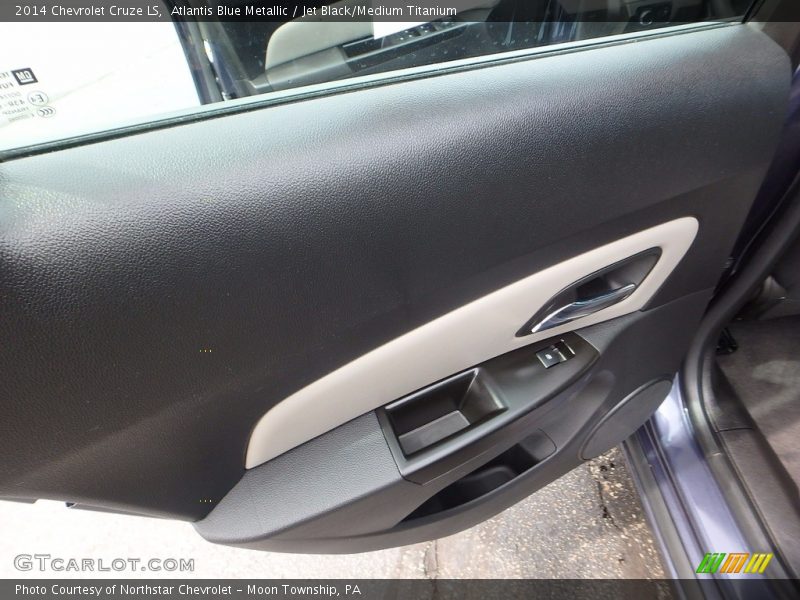 Atlantis Blue Metallic / Jet Black/Medium Titanium 2014 Chevrolet Cruze LS