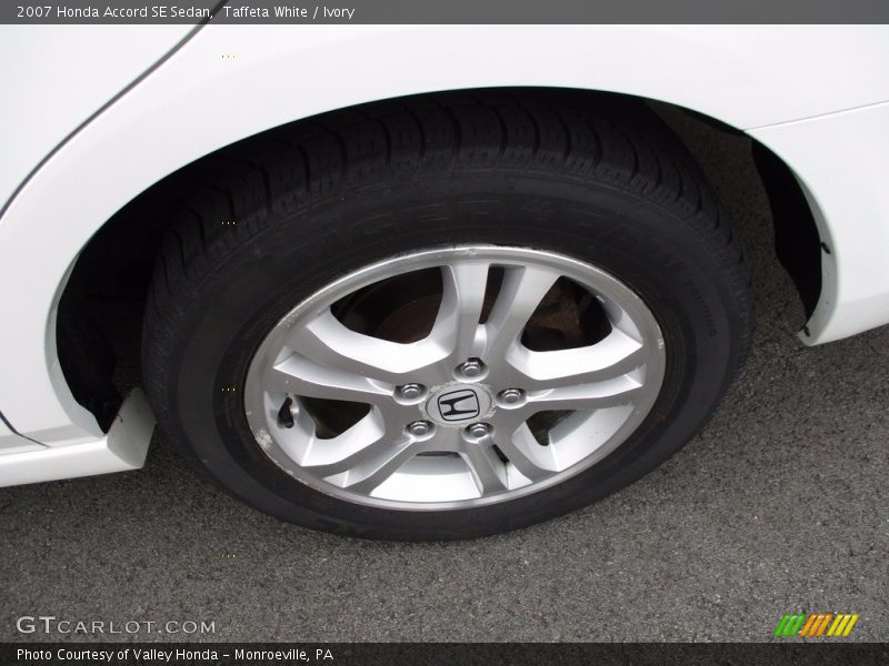 Taffeta White / Ivory 2007 Honda Accord SE Sedan