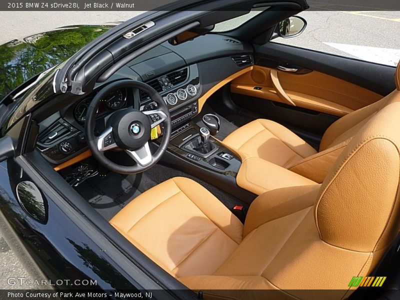 Jet Black / Walnut 2015 BMW Z4 sDrive28i