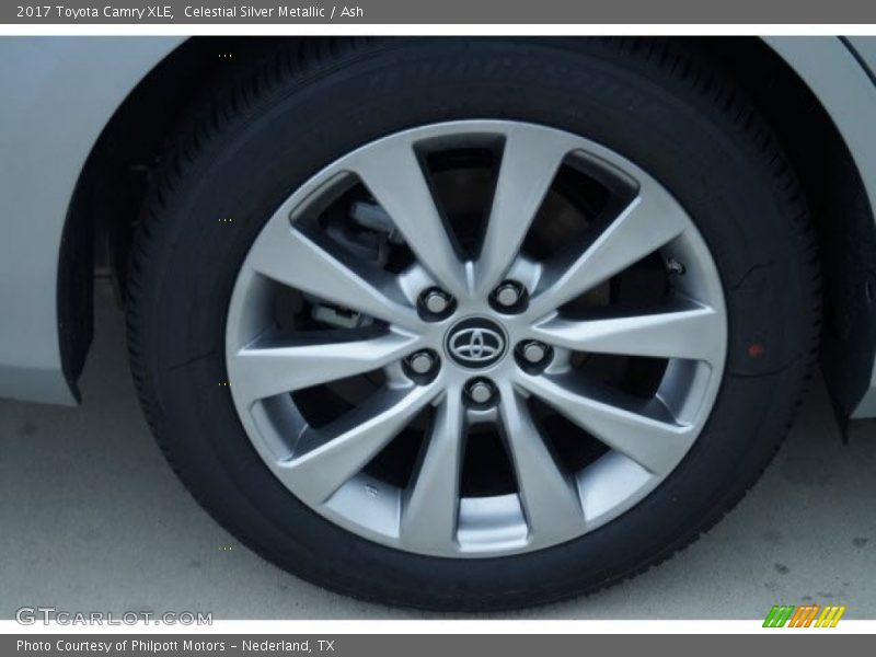 Celestial Silver Metallic / Ash 2017 Toyota Camry XLE