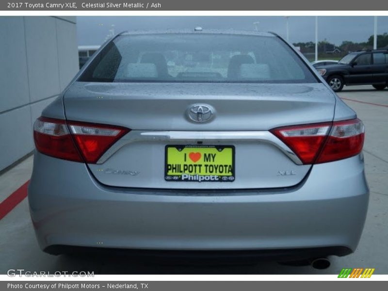 Celestial Silver Metallic / Ash 2017 Toyota Camry XLE