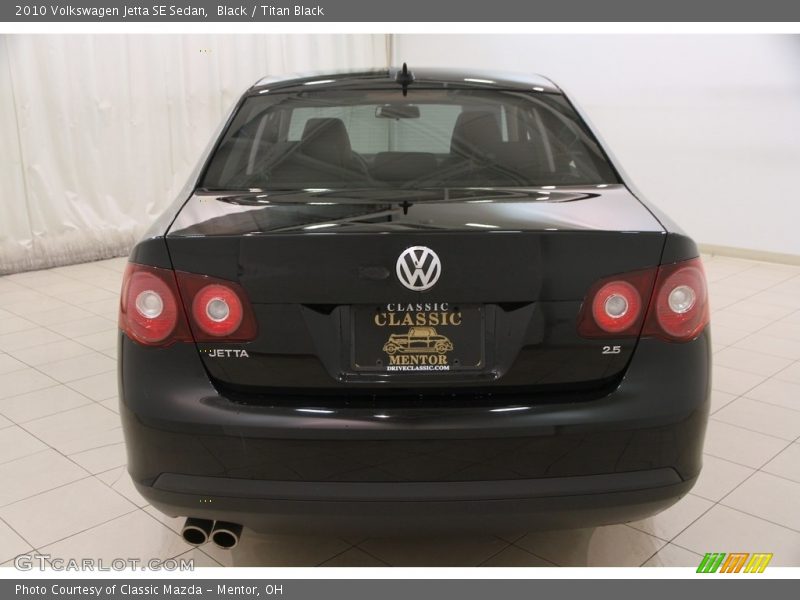 Black / Titan Black 2010 Volkswagen Jetta SE Sedan