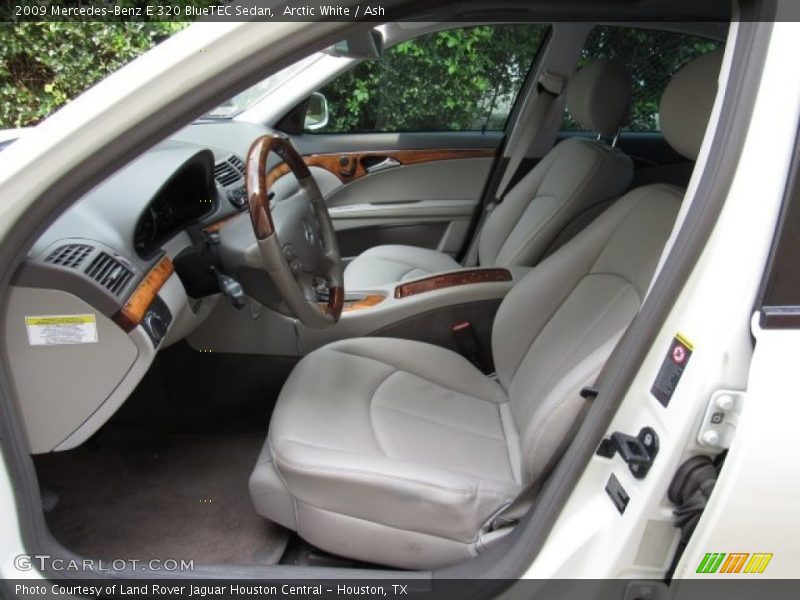 Arctic White / Ash 2009 Mercedes-Benz E 320 BlueTEC Sedan