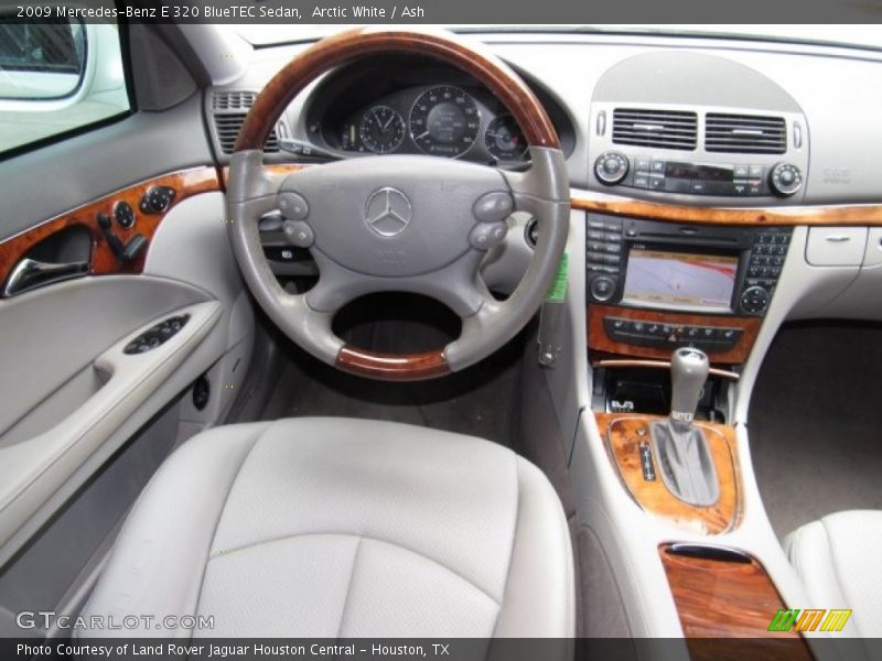 Arctic White / Ash 2009 Mercedes-Benz E 320 BlueTEC Sedan