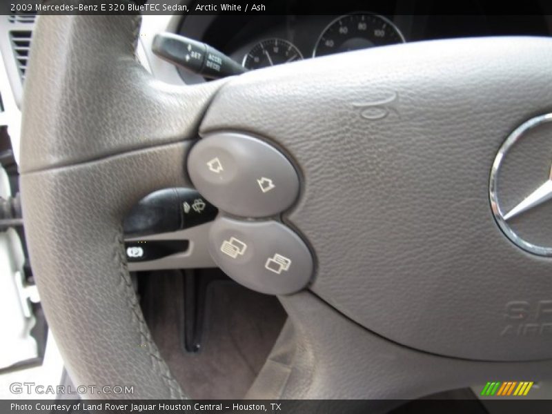 Arctic White / Ash 2009 Mercedes-Benz E 320 BlueTEC Sedan