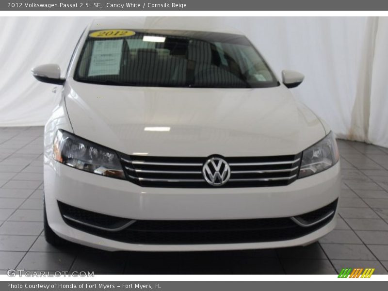 Candy White / Cornsilk Beige 2012 Volkswagen Passat 2.5L SE