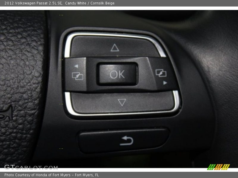 Candy White / Cornsilk Beige 2012 Volkswagen Passat 2.5L SE