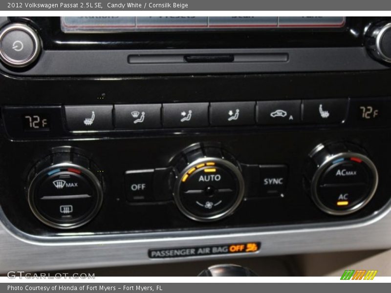 Candy White / Cornsilk Beige 2012 Volkswagen Passat 2.5L SE