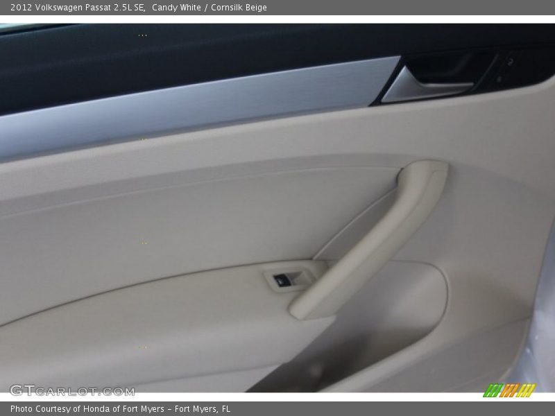 Candy White / Cornsilk Beige 2012 Volkswagen Passat 2.5L SE