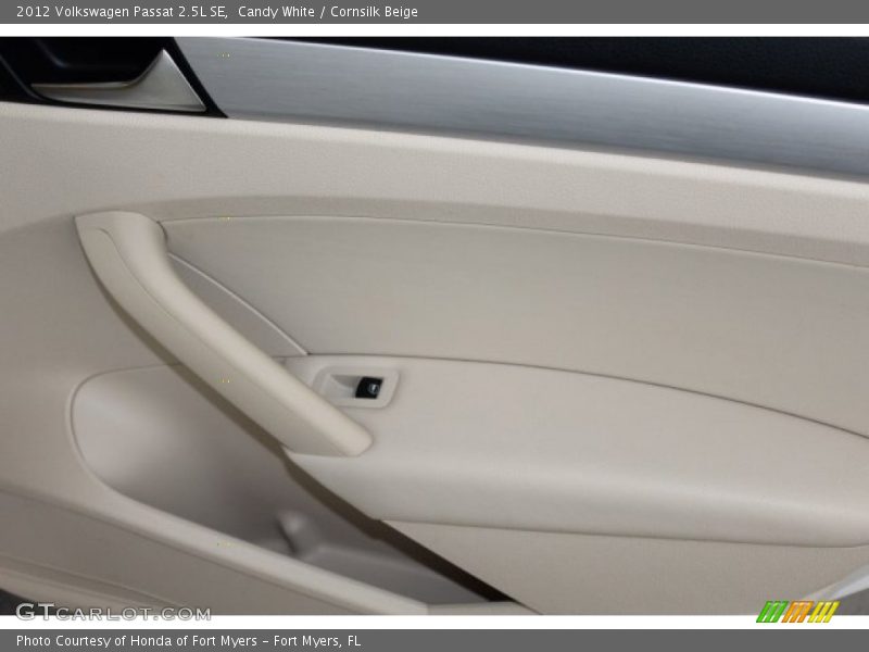 Candy White / Cornsilk Beige 2012 Volkswagen Passat 2.5L SE