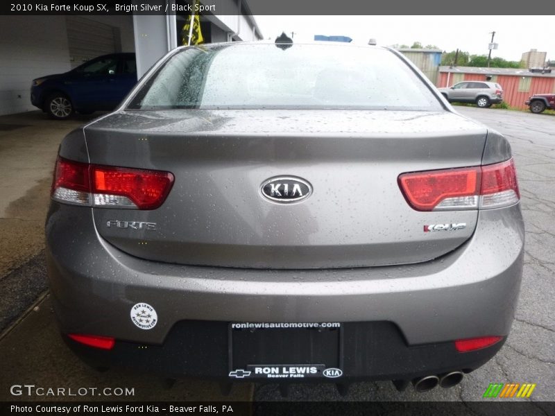 Bright Silver / Black Sport 2010 Kia Forte Koup SX