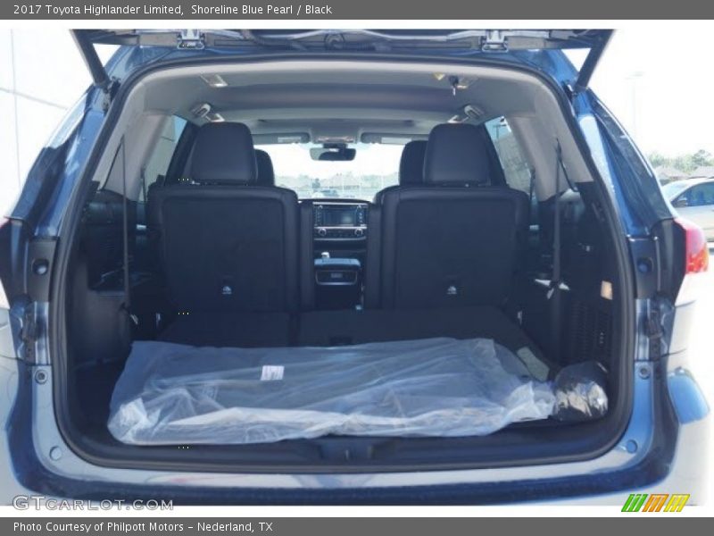 Shoreline Blue Pearl / Black 2017 Toyota Highlander Limited