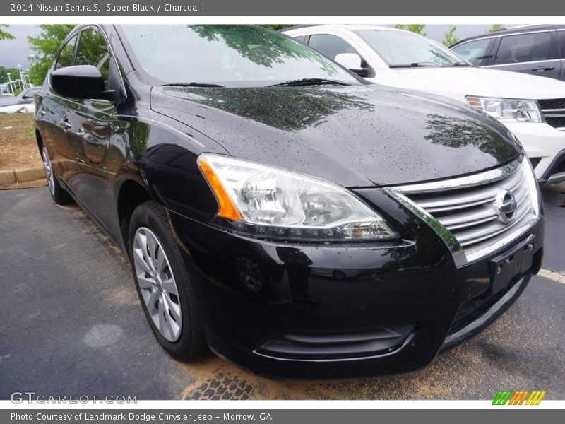 Super Black / Charcoal 2014 Nissan Sentra S