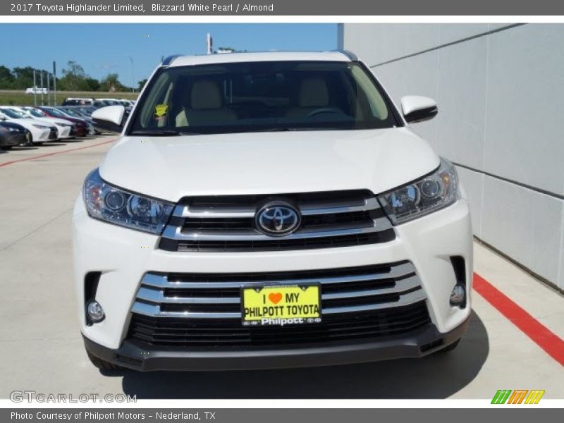 Blizzard White Pearl / Almond 2017 Toyota Highlander Limited